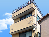 東京都台東区今戸2丁目3階建て屋上付き住宅の写真